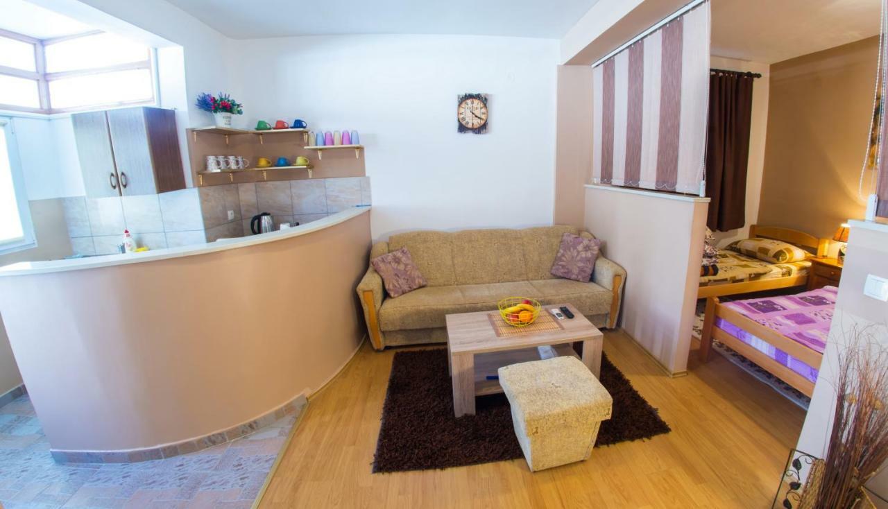Apartment Elegant Mostar Exterior photo